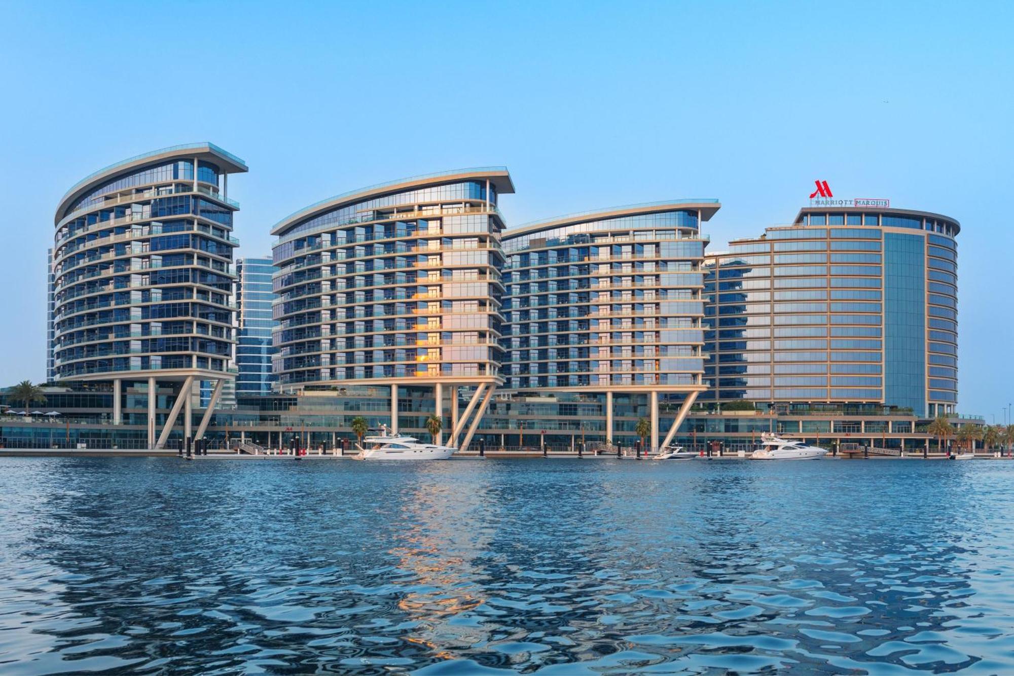 Marriott Marquis Dubai Hotel Bagian luar foto