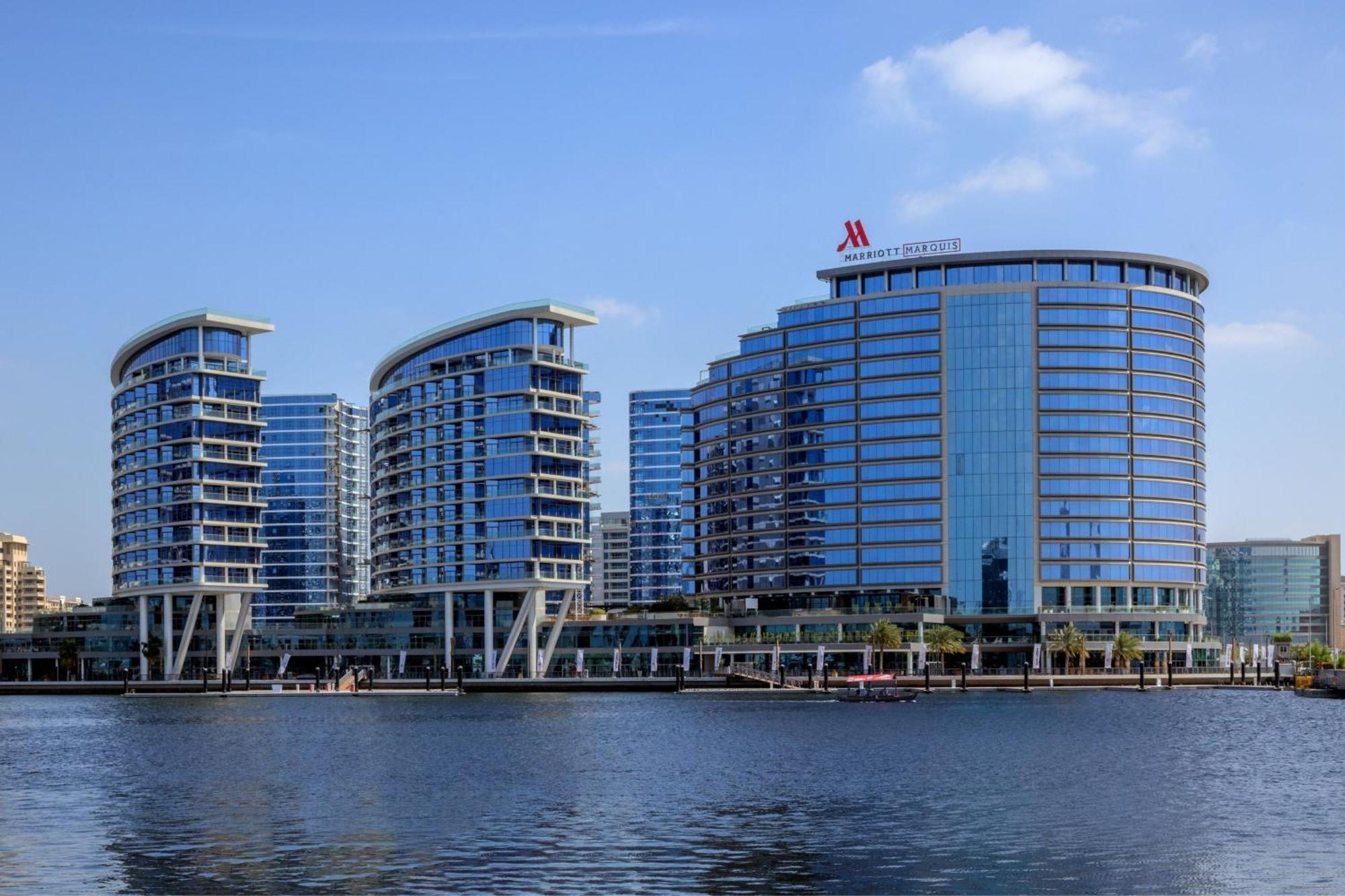 Marriott Marquis Dubai Hotel Bagian luar foto